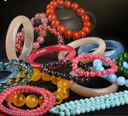 Bracelets & beads